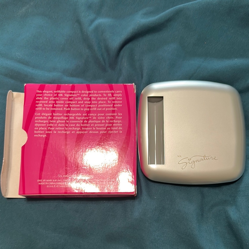 MK Signature Custom Compact - Picture 2 of 3